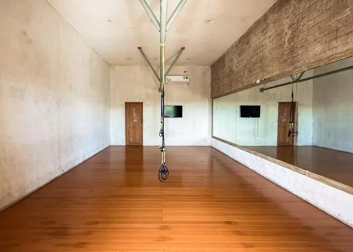 Ferienhaus Stylish With Pool, Ocean Views, Fitness & Private Patio Grill *