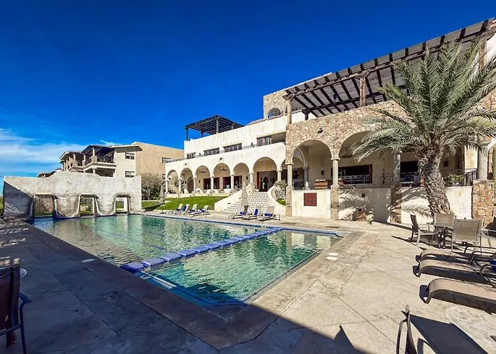 Ferienhaus Stylish With Pool, Ocean Views, Fitness & Private Patio Grill *